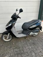 Peugeot Kisbee  45km.  2011, Fietsen en Brommers, Scooters | Peugeot, Ophalen, Gebruikt, Overige modellen, Maximaal 45 km/u