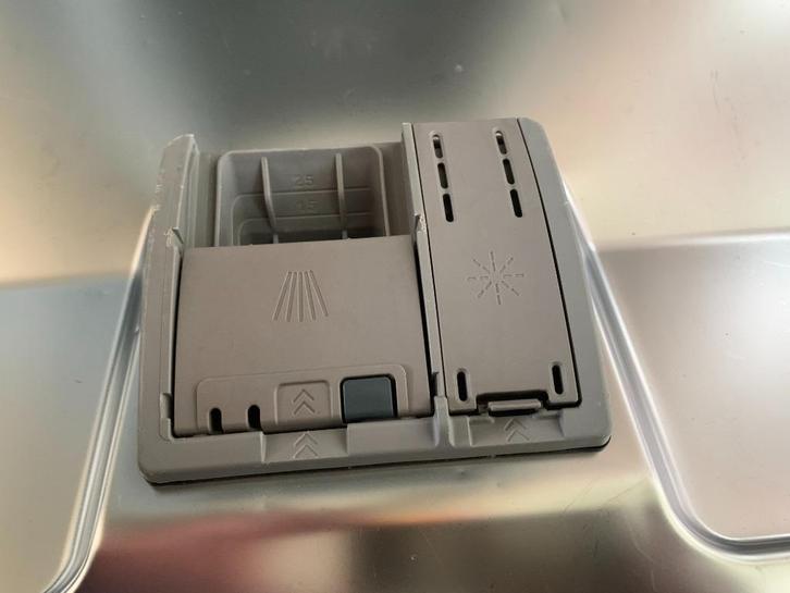 afwasmachine Beschikbaar vanaf half oktober, Witgoed en Apparatuur, Vaatwasmachines, Gebruikt, Inbouw, 85 tot 90 cm, 60 cm of meer