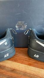 Air Force 1 07 LV8 Utility 42,5, Ophalen of Verzenden, Zo goed als nieuw, Sneakers of Gympen, Zwart