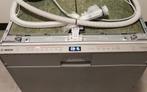 Volledig integreerbare Bosch vaatwasser, Witgoed en Apparatuur, Vaatwasmachines, Ophalen, Minder dan 85 cm, Zo goed als nieuw