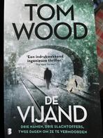 Boek Tom wood de vijand, Boeken, Ophalen of Verzenden, Nederland