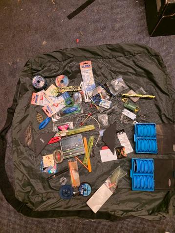 Veel spul voor witvissen feeder vaste hengel sensas matrix  beschikbaar voor biedingen