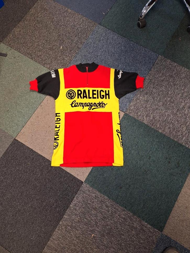 Retro/vintage  Wielershirt Raleigh, Verzamelen, Sportartikelen en Voetbal, Zo goed als nieuw, Shirt, Buitenlandse clubs, Ophalen of Verzenden