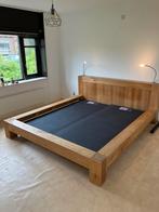 Houten tweepersoonsbed 180x210 met boxsprings van Goossens, Ophalen, 210 cm, Tweepersoons, Zo goed als nieuw