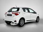 Toyota Yaris 1.5 Hybrid Design | LM velgen | (bj 2017), Gebruikt, 4 cilinders, 116 pk, Wit