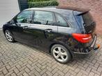 Mercedes-Benz B-Klasse 1.6 B180 5DRS Blue EFF 2014 Zwart, Voorwielaandrijving, 65 €/maand, 1295 kg, 4 cilinders