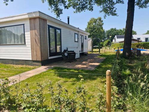 Net en sfeervol chalet te huur in Ledeacker, Caravans en Kamperen, Stacaravans, tot en met 4, Ophalen
