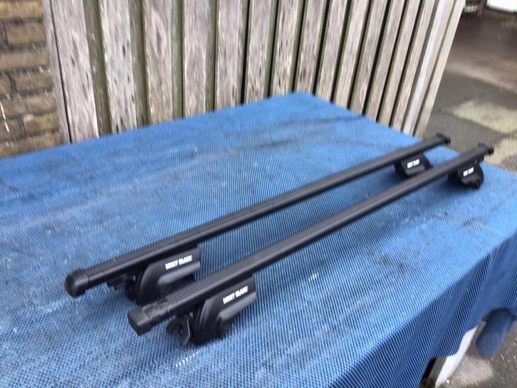 Dakdragers Mont Blanc voor dichte gesloten dakrails., Auto diversen, Dakdragers, Zo goed als nieuw, Ophalen of Verzenden