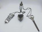 Zilveren Friese Chatelaine, o.a. P. Roorda, Sneek, ca. 1770