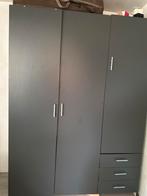 Kledingkast met extra plank, Huis en Inrichting, Kasten | Kledingkasten, Ophalen, Kunststof, 100 tot 150 cm, Zo goed als nieuw