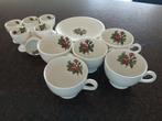 Wedgwood Moss Rose, Gebruikt, Ophalen of Verzenden, Wedgwood, Kop(pen) en/of Schotel(s)