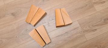 6 houten meubelpootjes ong. 15 cm hoog