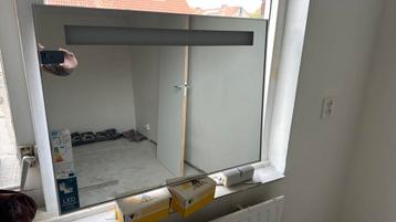 Nieuwe led badkamer spiegel beschikbaar voor biedingen