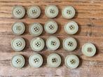 17 Knopen beige - bruin (diameter 1,8cm; dikte 0,35cm), Ophalen of Verzenden, Zo goed als nieuw, Knoop of Knopen