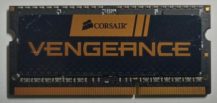 8GB DDR3 PC3-12800 1600MHz Corsair Vengeance Sodimm, Computers en Software, RAM geheugen, Gebruikt, Laptop, 8 GB, DDR3, Verzenden
