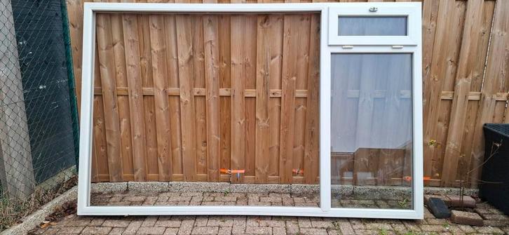 Kunststof kozijn, Doe-het-zelf en Verbouw, Kozijnen en Schuifpuien, Gebruikt, Raamkozijn, Kunststof, 150 tot 225 cm, 225 cm of meer