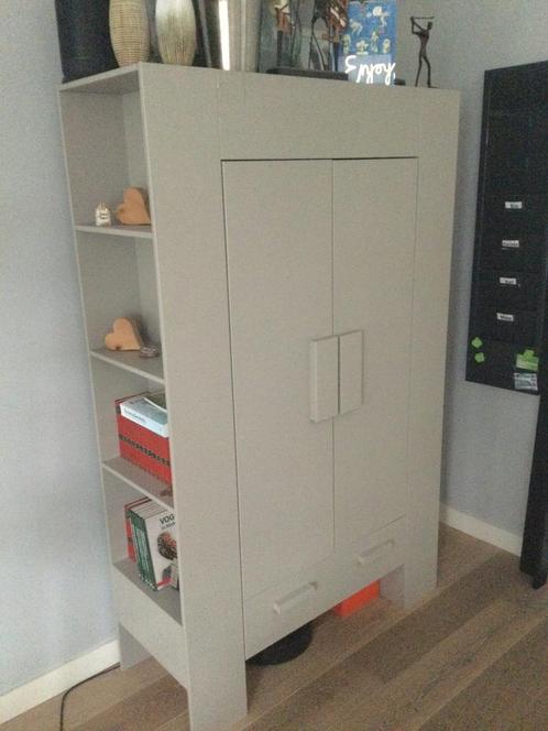 Woood wandkast Hidde Taupe (bxhxd): 116x185x45 cm., Huis en Inrichting, Kasten | Wandmeubels, Gebruikt, Minder dan 150 cm, 25 tot 50 cm