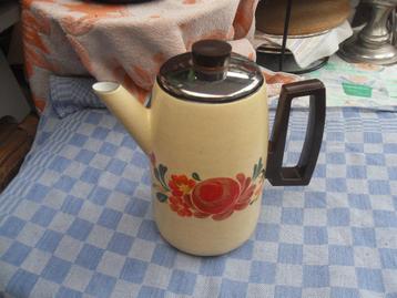 emaille koffiekan/ koffiepot/ theekan email beschikbaar voor biedingen