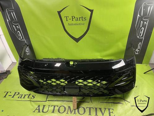VW volkswagen golf 8 R line Facelift voorbumper 23+ bumper, Auto-onderdelen, Carrosserie en Plaatwerk, Bumper, Volkswagen, Gebruikt