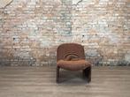 Artifort Alky bruin bij TheReSales, Huis en Inrichting, Fauteuils, Ophalen, Minder dan 75 cm, Design, Zo goed als nieuw