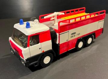 Blikken Tatra 815 bluswagen beschikbaar voor biedingen