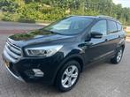 Ford Kuga 1.5 Ecoboost 150pk 2WD 2018 Titanium, 1498 cc, 4 cilinders, 2000 kg, Zwart