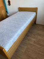 Senioren bed met matras zonder elektrische bodem, Huis en Inrichting, Slaapkamer | Bedden, Ophalen, Verstelbaar, 90 cm, Eenpersoons