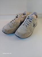 *** NIKE INTERNATIONALIST GRIJZE SNEAKERS 40,5 ***, Kleding | Dames, Schoenen, Nike, Gedragen, Grijs, Sneakers of Gympen