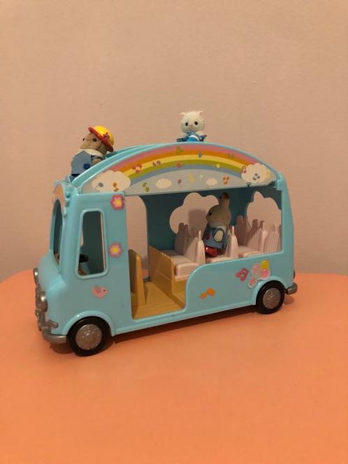 Sylvanian family bus met poppetjes, Kinderen en Baby's, Speelgoed | Poppenhuizen, Gebruikt, Ophalen of Verzenden