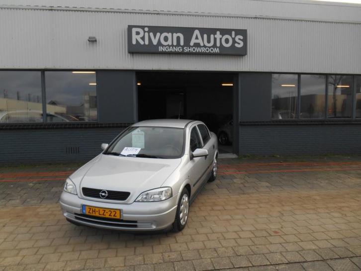 Opel ASTRA 1.6 GL, Auto's, Opel, Bedrijf, Astra, Airbags, Centrale vergrendeling, Startonderbreker, Benzine, Euro 2, Sedan, Automaat
