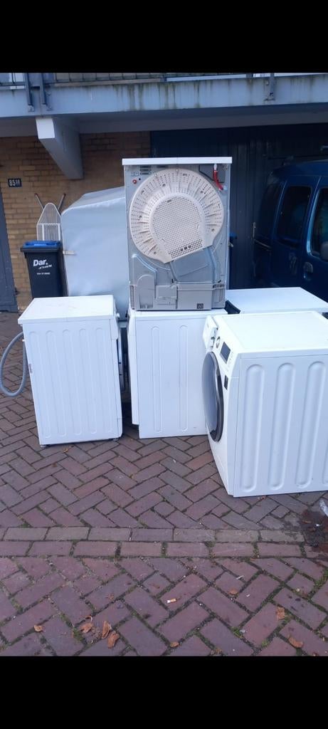 Gratis Oude wasmaschines/vaatwassers, Witgoed en Apparatuur, Wasmachines, Minder dan 85 cm, 1200 tot 1600 toeren, Ophalen of Verzenden