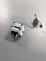 2x Sony DualSense Controllers + Original Charging Station, Ophalen of Verzenden, Zo goed als nieuw, Controller, Draadloos