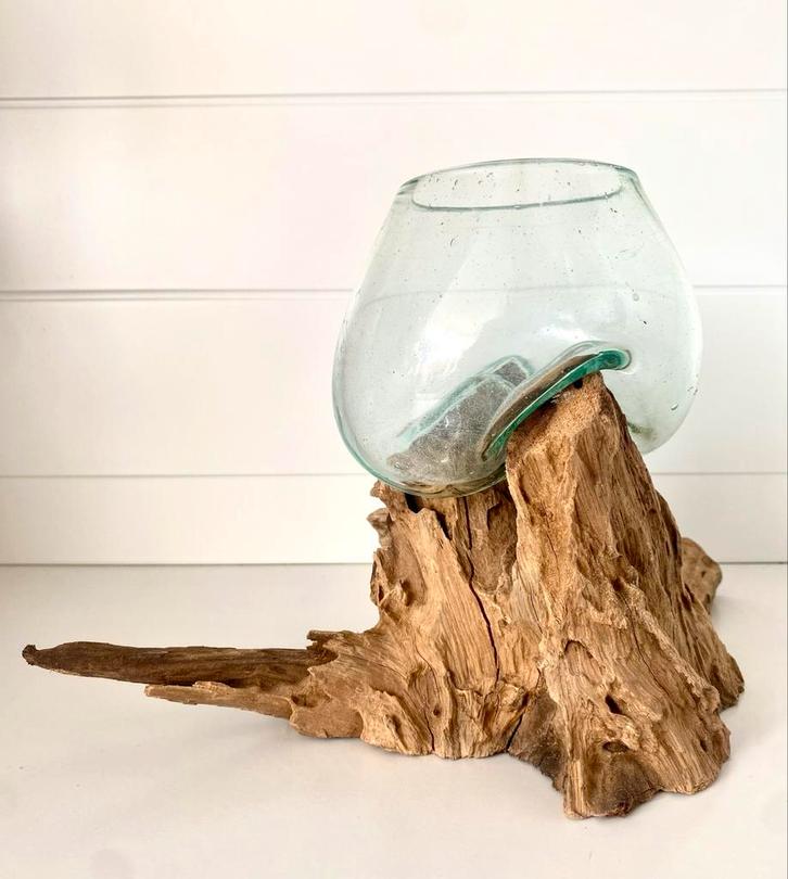 Glazen vaas op houten voet - Decoratief, Huis en Inrichting, Woonaccessoires | Vazen, Zo goed als nieuw, Overige kleuren, Minder dan 50 cm