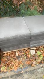 Betontegels 50x50 grijs, Doe-het-zelf en Verbouw, Tegels, Ophalen, Gebruikt, 60 cm of meer, Minder dan 5 m²