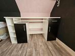 Wit Bureau met zwarte deurtjes, Ophalen, Gebruikt, Bureau