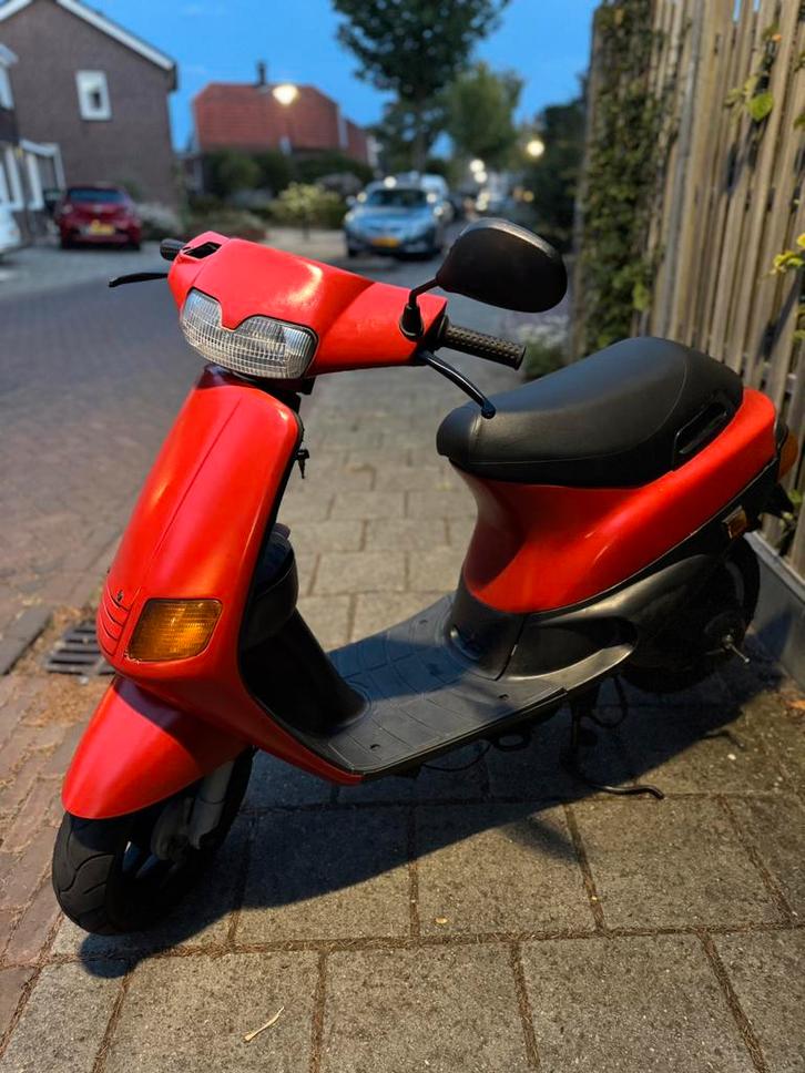 Zip fastrider/type 70cc Duits, Fietsen en Brommers, Brommeronderdelen | Scooters, Zo goed als nieuw, Piaggio, Blok, Ophalen of Verzenden
