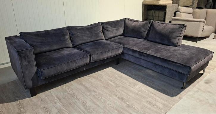 Mooie Velvet Hoekbank! - ZGAN., Huis en Inrichting, Banken | Bankstellen, Zo goed als nieuw, Hoekbank, Ophalen