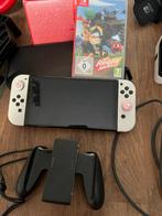 Nintendo Switch Oled wit + accessories, Spelcomputers en Games, Games | Nintendo Switch, Overige genres, 2 spelers, Ophalen of Verzenden