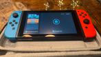 Nintendo Switch + Mario Kart Deluxe - Zo goed als nieuw!, Spelcomputers en Games, Games | Nintendo Switch, Racen en Vliegen, Eén computer