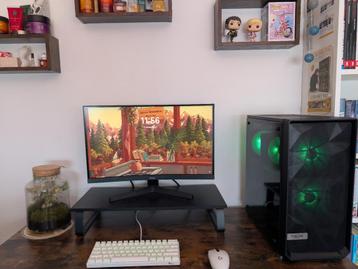 Complete gaming pc setup beschikbaar voor biedingen
