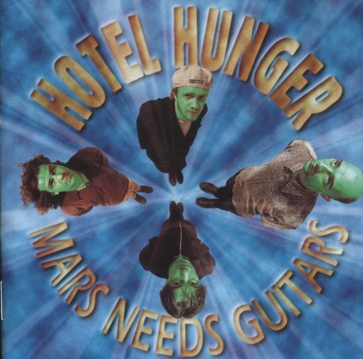 cd van Hotel Hunger - Mars Needs Guitars, Cd's en Dvd's, Cd's | Pop, Zo goed als nieuw, Verzenden