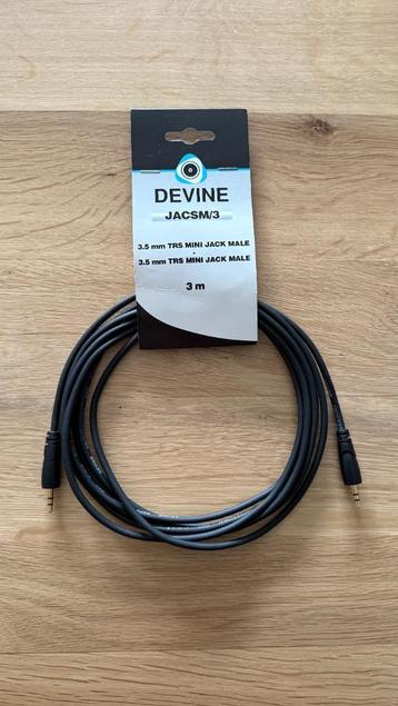 Devine AUX naar AUX kabel beschikbaar voor biedingen
