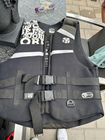 Jobe Drijfvest XXL (valt als XL) beschikbaar voor biedingen