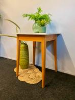 Vintage tafel jaren 50/60 beuken formica retro plantentafel, Ophalen, Gebruikt, 50 tot 100 cm, Vierkant