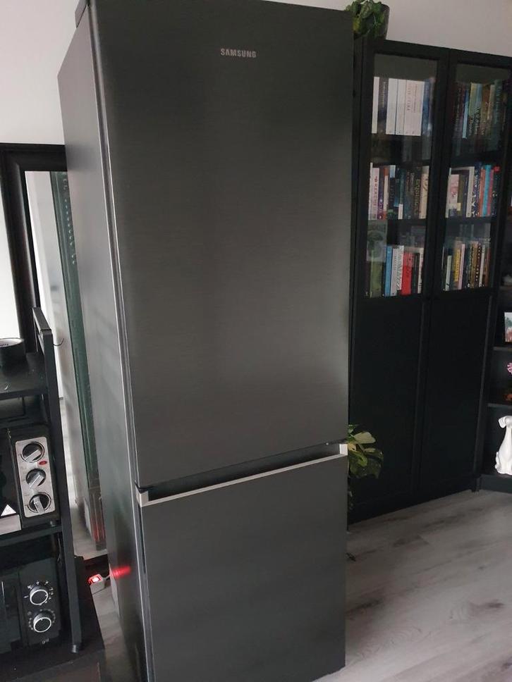 Koel-vriescombinatie Samsung RB34C605CB1/EF, Witgoed en Apparatuur, Koelkasten en IJskasten, Zo goed als nieuw, Met aparte vriezer