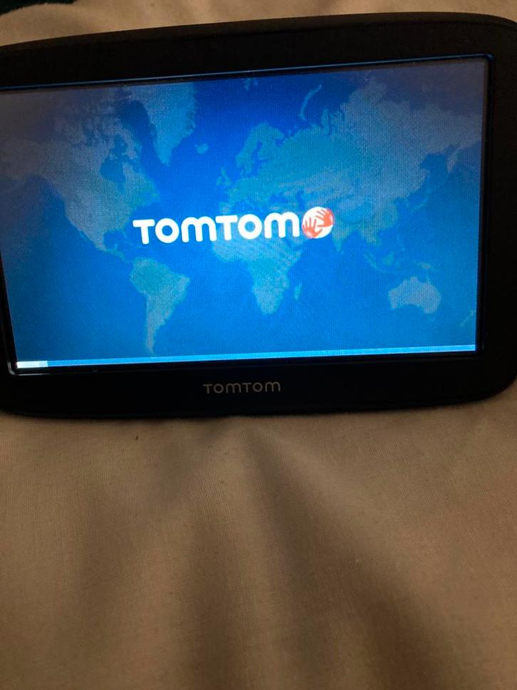 Tom tom go basic, Auto diversen, Autonavigatie, Zo goed als nieuw, Ophalen of Verzenden