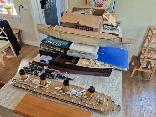 Hachette Titanic model hout (compleet) en de metalen editie, Hobby en Vrije tijd, Modelbouw | Boten en Schepen, Zo goed als nieuw