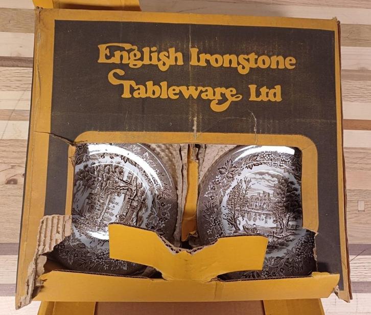 Castles English Ironstone tableware - 12 delig servies, Antiek en Kunst, Antiek | Servies los, Ophalen of Verzenden