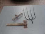 Vork, hark en steenbikker bijl, antiek gereedschap, Antiek en Kunst, Ophalen of Verzenden