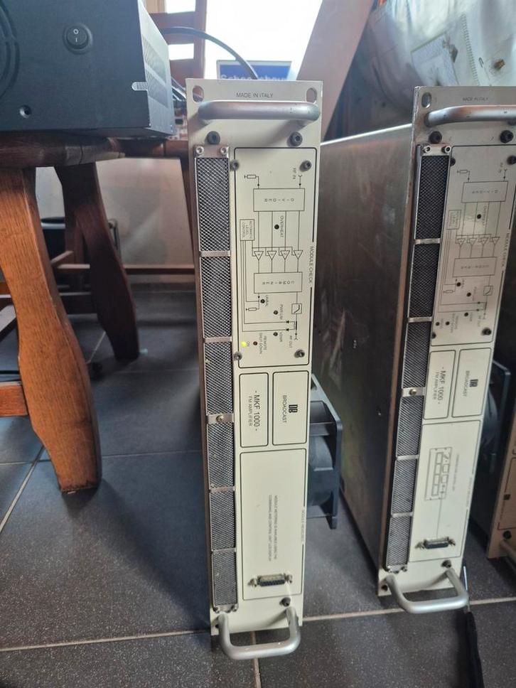 Db mkf1000 eindtrap, Telecommunicatie, Zenders en Ontvangers, Refurbished, Zender, Ophalen of Verzenden